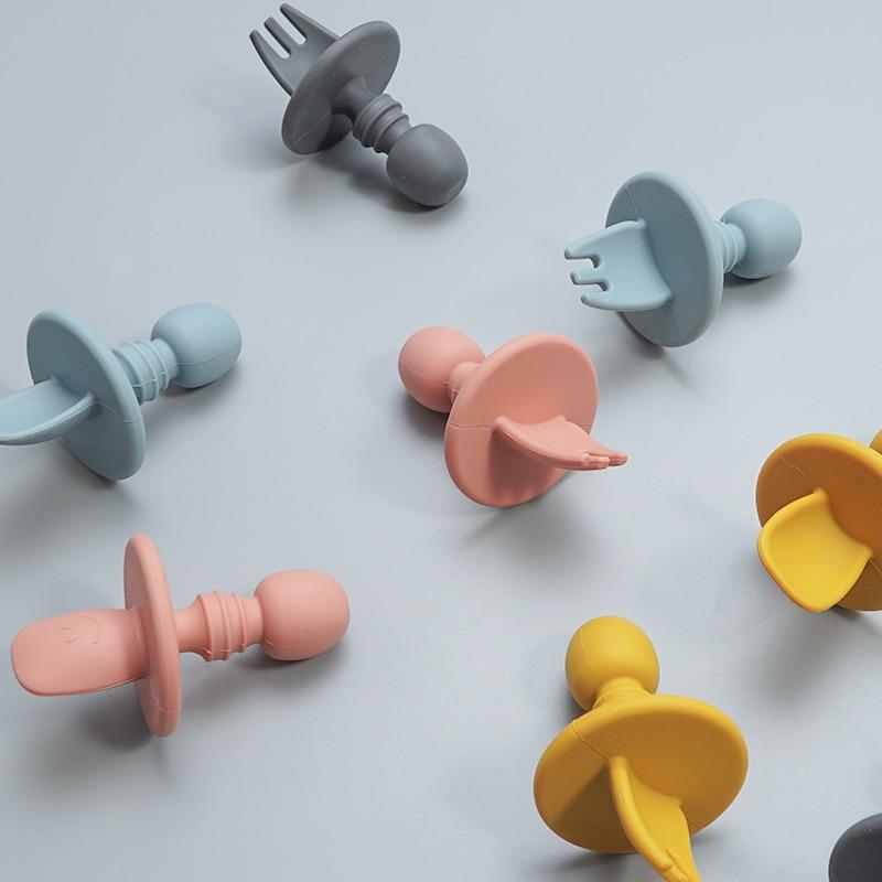 CuttieSpoon™ | Cuillère et fourchette pour bébé | Maman - Plaisirs de bebe